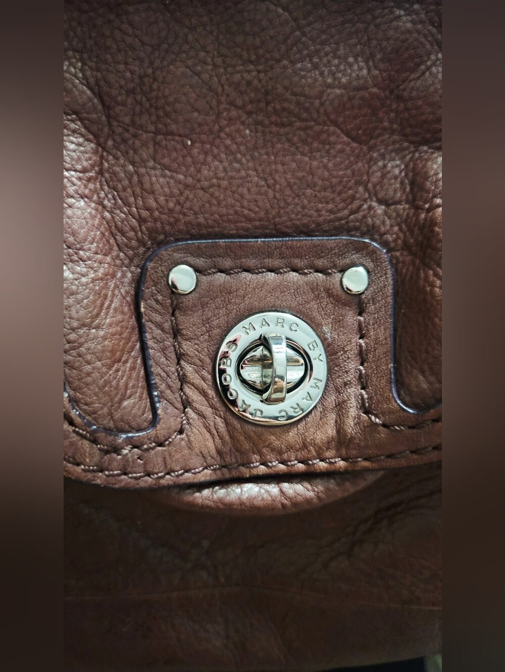 Vintage Marc by Marc Jacobs Totally Turnlock Quinn Satchel Brown Leather Bag - Picture 4 of 16